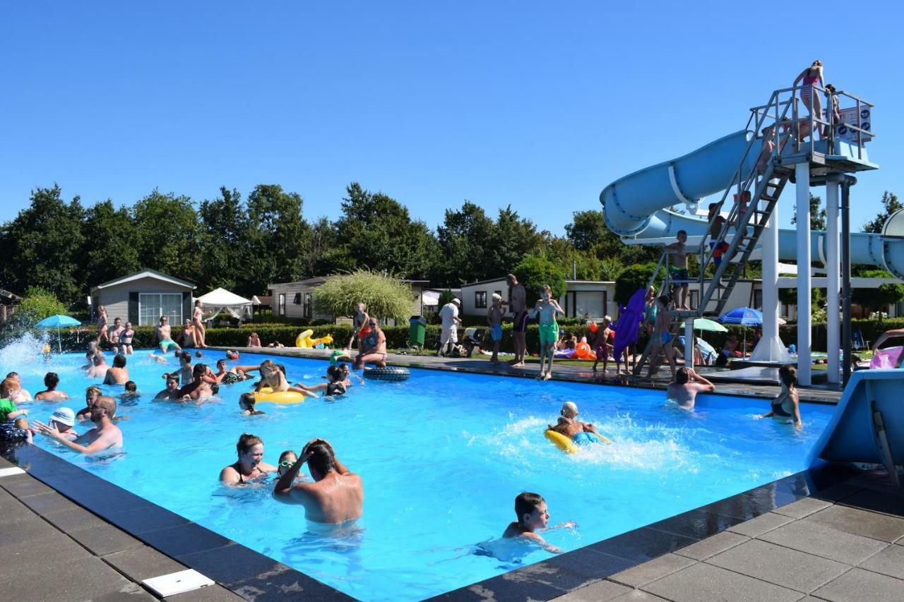 Kleintje Beer Villa Baarland Екстериор снимка